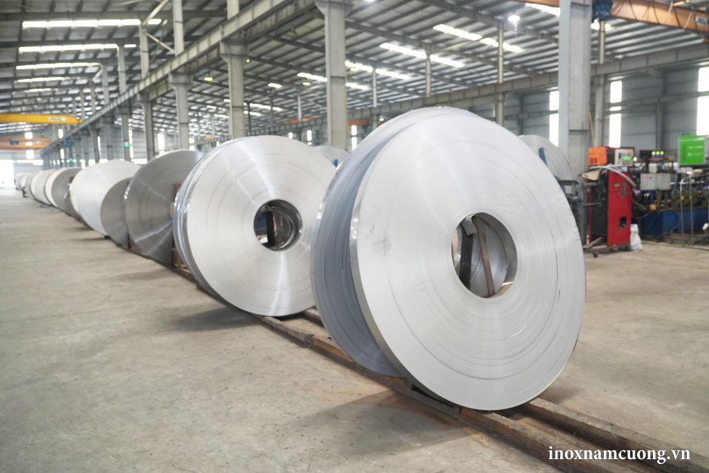 7-loi-ich-cua-thep-khong-gi