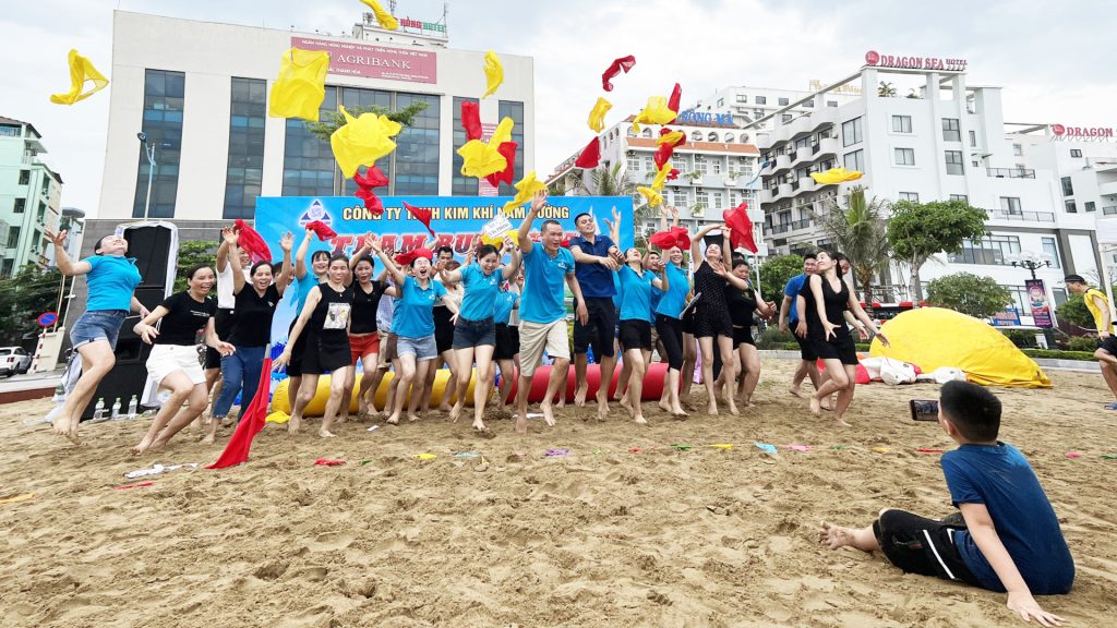 team-building-2022-inox-tuan-dat-nam-cuong-ket-suc-manh-noi-thanh-cong