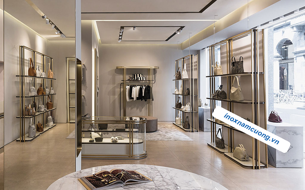 ung-dung-cua-inox-trong-trang-tri-noi-that-ngoai-that